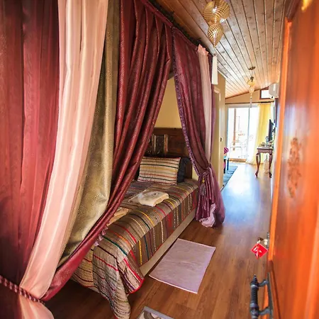 Otel Lemon (adults Only)