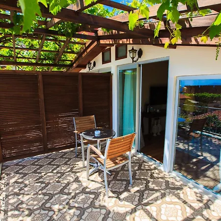 Lemon Villa Hotel (Adults Only) 3* Alanya