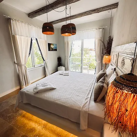 Hotel Lemon Villa Hotel (Adults Only) 3*