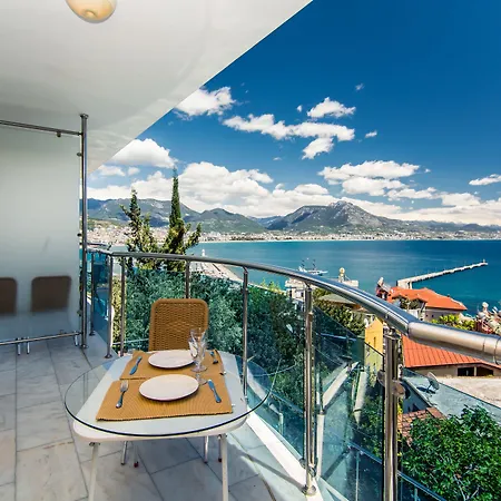Lemon (adults Only) Hotel 2*